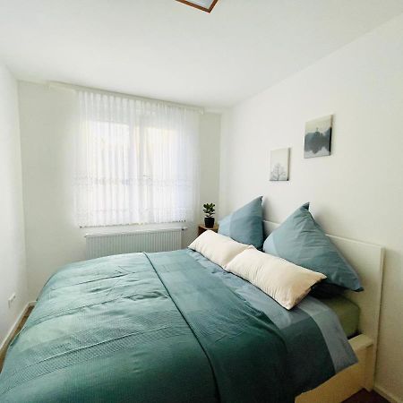 שטוטגרט Frisch Renoviertes Und Charmantes Apartment מראה חיצוני תמונה
