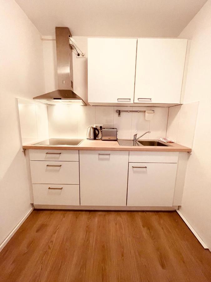 שטוטגרט Frisch Renoviertes Und Charmantes Apartment מראה חיצוני תמונה